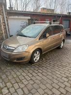 Opel zafira 166000 km euros 5, Auto's, Euro 5, Monovolume, 5 deurs, Particulier