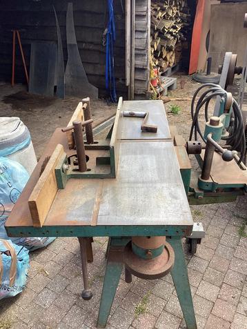Combinee op 220 volt, Enlèvement, Utilisé