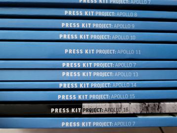 livres Nasa Press kit + apollo guidance+ Moonfire
