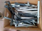 Lot fietsgerief zadelpennen ,staanders, en pedalen €40 alles, Ophalen