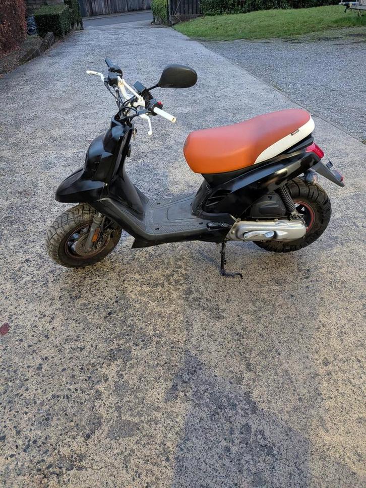 Yamaha Booster classe B 2010, Fietsen en Brommers, Snorfietsen en Snorscooters, Yamaha, Ophalen