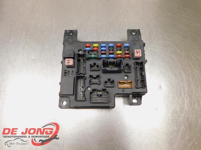 Zekeringkast van een Citroen C-Crosser, Auto-onderdelen, Elektronica en Kabels, Citroën, Gebruikt, 3 maanden garantie, Ophalen of Verzenden