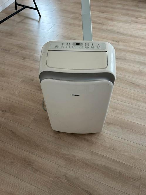 Mobiele airco Vivax 12000 BTU + raamkit (schuifraam), Elektronische apparatuur, Airco's, Gebruikt, Mobiele airco, Verwarmen, Ophalen