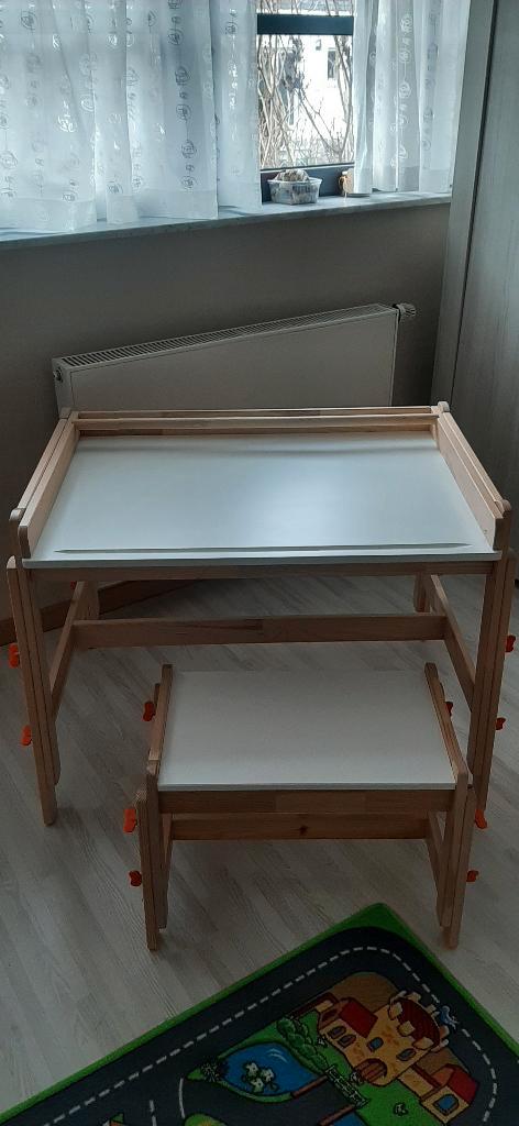 Bureau et banc pour enfant, IKEA Flisat, Kinderen en Baby's, Kinderkamer | Overige Meubels, Zo goed als nieuw, Tafel, Ophalen