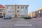 Zeer ruim appartement op de eerste verdieping met 3 slks, gr, Immo, Borsbeek, 77 UC, 135 m², Tot 200 m²