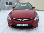 Hyundai i30 1.6crdi Automaat uit 2012, Auto's, Hyundai, Euro 5, Zwart, 4 cilinders, Bedrijf