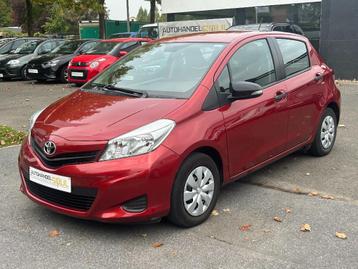 Toyota Yaris 1.0i, 2014, 64.920km, PDC, Keuring, 1j Garantie beschikbaar voor biedingen