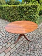 Ronde eettafel met messing pootjes.  - Gratis, Huis en Inrichting, Tafels | Eettafels, Ophalen, Gebruikt