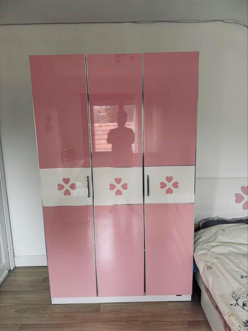 Complete Meisjeskamer + bureau + stoel, Huis en Inrichting, Slaapkamer | Complete slaapkamers, Gebruikt, Twijfelaar, Ophalen