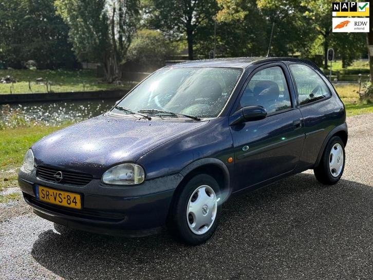 Opel Corsa 1.4i Strada|Radio|Apk|Zeer goed onderhouden, Auto's, Oldtimers, Bedrijf, Te koop, Startonderbreker, Opel, Benzine, Stadsauto