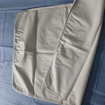 alèse  tissu  beschikbaar voor biedingen