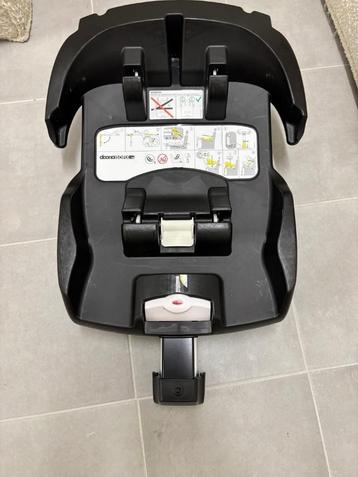 Doona i ISOFIX-basis – Veilig & handig beschikbaar voor biedingen