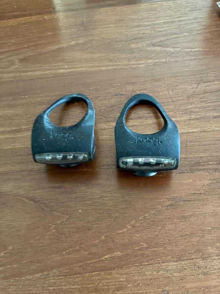 Fietsverlichting knog frog v1 - Voor en Achterlicht, Vélos & Vélomoteurs, Accessoires vélo | Éclairage de vélo, Set d'éclairage