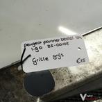 Peugeot Partner bestel 1.9D 2004 2500102  Grille   (zilver), Autos : Pièces & Accessoires, -, Utilisé, -, -