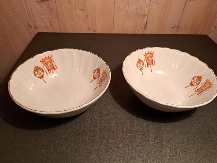 Lot de 2 bols décoratifs chinois – vintage – Made in Taiwan, Antiquités & Art, Curiosités & Brocante, Enlèvement ou Envoi