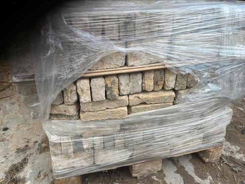 IJsselstenen 4500 stuks ( handgevormd), Doe-het-zelf en Bouw, Metselstenen, Zo goed als nieuw, Ophalen