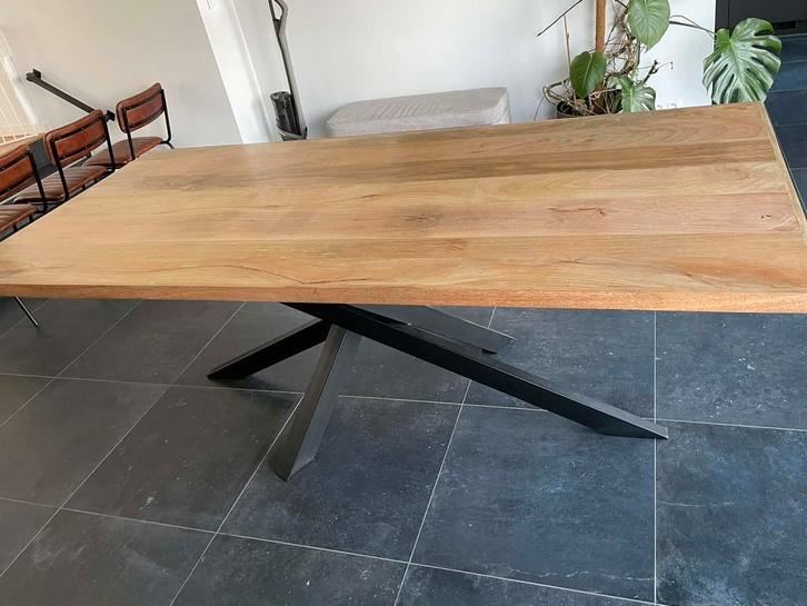 Table manguier 220*100 cm, Maison & Meubles, Tables | Tables à manger, Utilisé, 100 à 150 cm, 200 cm ou plus, Cinq personnes ou plus