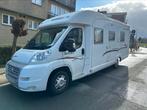 Rapidi ac5 luxe avec panneaux solaires modele 7099F, Caravanes & Camping, Diesel, 7 à 8 mètres, Jusqu'à 4, Fiat