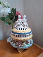 Antiek porseleinen pot Bassano, Antiek en Kunst, Ophalen of Verzenden