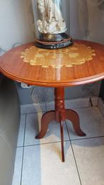 Ronde tafel met krantenbakje kerselaren hout, Rond, 55 tot 75 cm, Zo goed als nieuw, Klasse