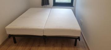 Eenvoudig bed voor 2 personen - NIEUW