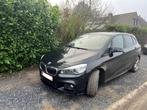 URGENT BMW 220i Active Tourer Full PACK M - NAVI, Auto's, BMW, Voorwielaandrijving, Euro 6, Alcantara, Zwart