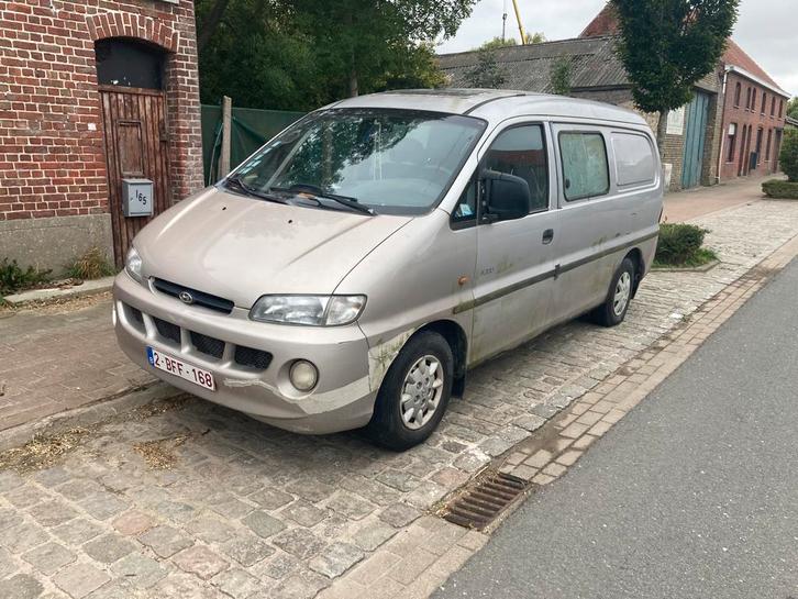 Hyundai H200 - Dubbele Cabine, Auto's, Hyundai, Particulier, Overige modellen, Trekhaak, Diesel, Automaat, Ophalen