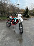 Beta rr enduro 50, Fietsen en Brommers, Brommers | Derbi, Ophalen, Zo goed als nieuw