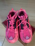 Reebok taille 42,5, Sports & Fitness, Volleyball, Enlèvement ou Envoi, Utilisé