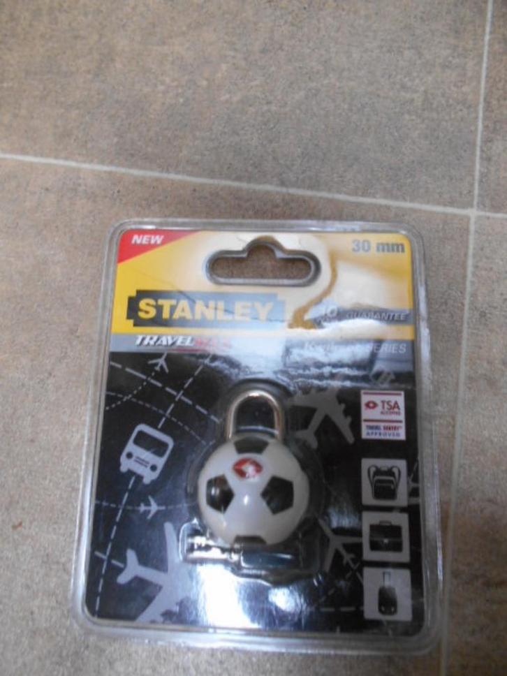 Nieuwe hebbedingetjes / 3 voor 5 €, Diversen, Rommelmarktspullen, Nieuw, Ophalen of Verzenden