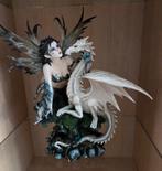 Elf met draak, Enlèvement ou Envoi