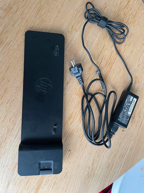 HP UltraSlim docking station, Computers en Software, Dockingstations, Zo goed als nieuw, Docking station, Laptop, Ophalen