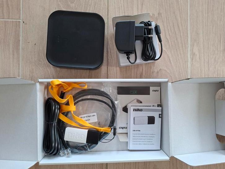 Niko smart hub, Doe-het-zelf en Bouw, Elektriciteit en Kabels, Nieuw, Ophalen