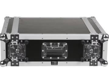 Showgear Double Door Flightcase 4HE beschikbaar voor biedingen