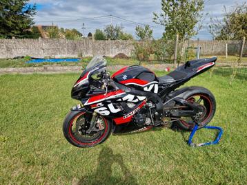Suzuki gsxr 600  beschikbaar voor biedingen