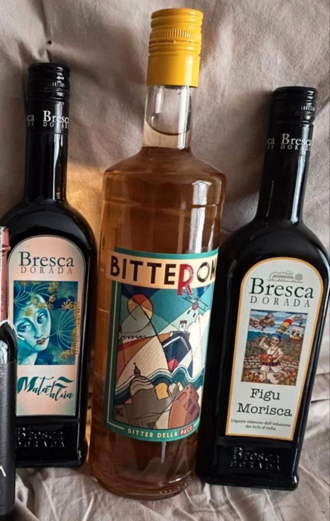 ✓ Set SARDAIGNE 8 FLESSEN. = 6 BRESCA DORADA & 2 BITTEROMA, Zakelijke goederen, Horeca | Food, Dranken, Ophalen