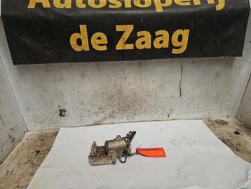 Remklauw (Tang) links-achter van een Volkswagen Golf beschikbaar voor biedingen