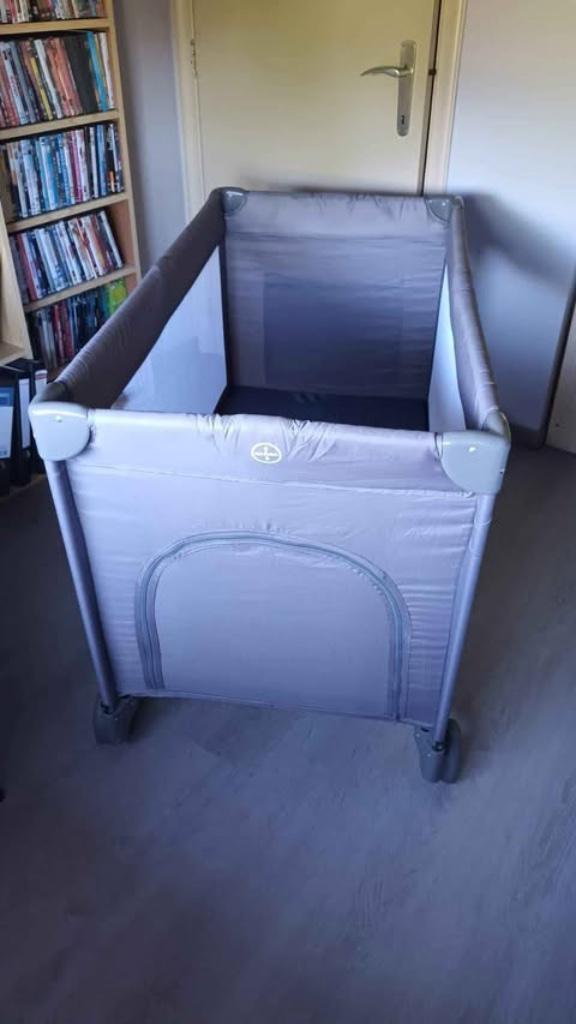 Reisbedje, Kinderen en Baby's, Babywiegjes en Ledikanten, Gebruikt, Reisbedje, Ophalen