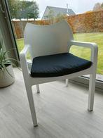 6 stoelen. Stapelbaar. Voor binnen of buiten., Huis en Inrichting, Stoelen, Ophalen, Zo goed als nieuw