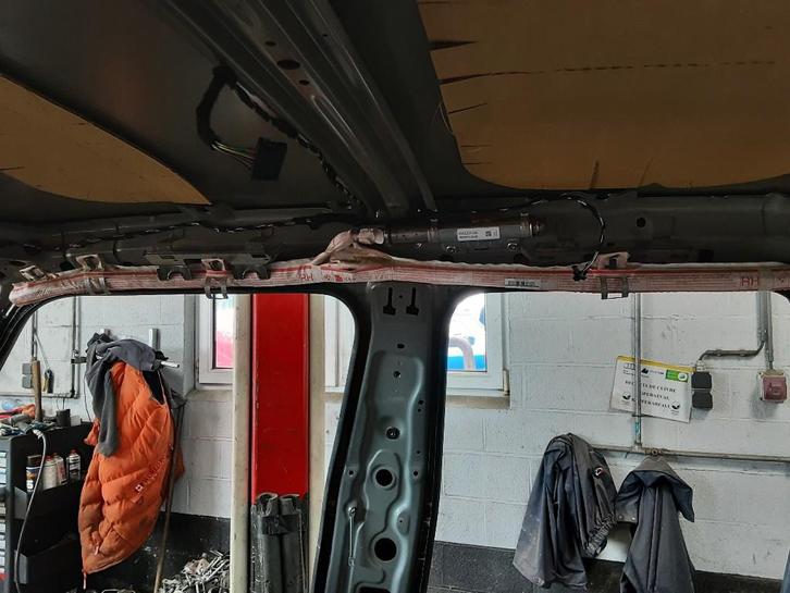 AIRBAG DAK RECHTS Mini Mini (F55) (85731504009), Auto-onderdelen, Overige Auto-onderdelen, Mini, Gebruikt