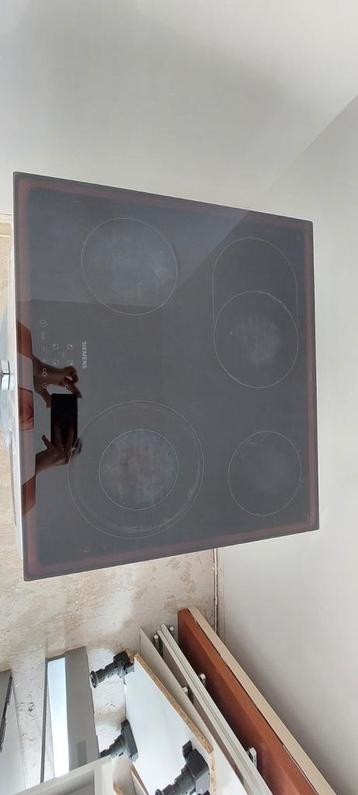 Table de cuisson vitro céramique beschikbaar voor biedingen