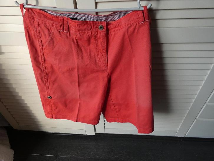 Bermuda Saint James, Kleding | Dames, Broeken en Pantalons, Gedragen, Maat 42/44 (L), Rood, Ophalen of Verzenden