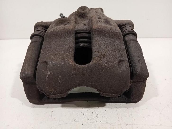 Remklauw rechts voor Dacia Lodgy, Auto-onderdelen, Remmen en Aandrijving, Dacia, Gebruikt, Herkomst onderdeel bekend, 12 maanden garantie