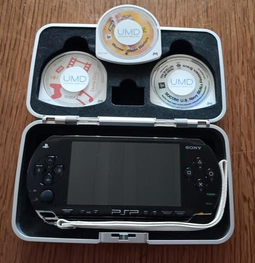 PSP 3000 SERIE MET 28 ORGINELE SPELLETJES, Consoles de jeu & Jeux vidéo, Consoles de jeu | Sony PSP, Comme neuf, PSP 3000, Noir