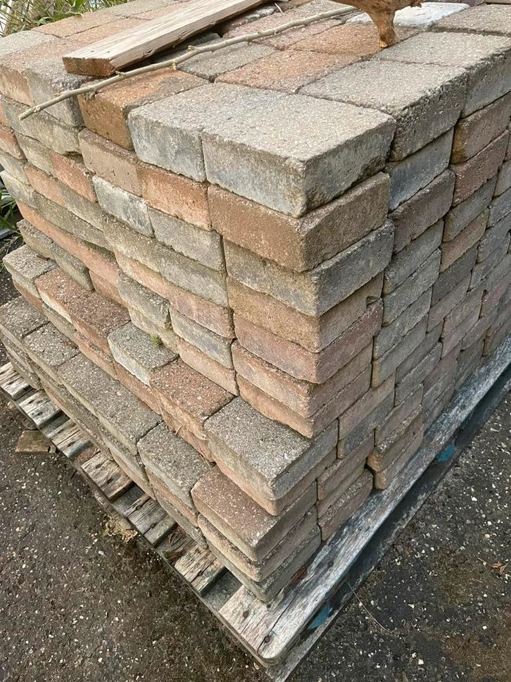 Betonklinkers 15x15x6 cm, 20 m2, kleur ‘herfstmix’, Tuin en Terras, Tegels en Klinkers, Gebruikt, Klinkers, Beton, 10 m² of meer