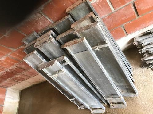 Trap bekisting te huur, buizen en Max 20 treden, Doe-het-zelf en Bouw, Ladders en Trappen, Gebruikt, Trap, Ophalen