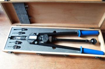 Rivet Setter Tubtara tang, type DFS 109T beschikbaar voor biedingen
