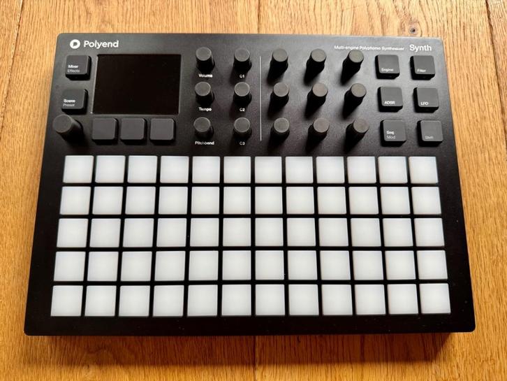 POLYEND SYNTH, Muziek en Instrumenten, Synthesizers, Zo goed als nieuw, Overige aantallen, Overige merken, Met midi-aansluiting