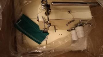 Recouvreuse (Coverlock) Junker neuve + Garantie  beschikbaar voor biedingen