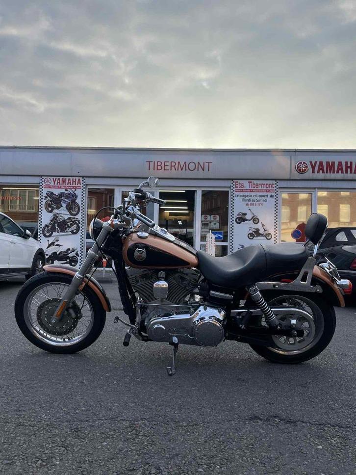 Harley-Davidson Super Glide 105 anniversaire, Motos, Motos | Harley-Davidson, Entreprise, Chopper, plus de 35 kW, 2 cylindres